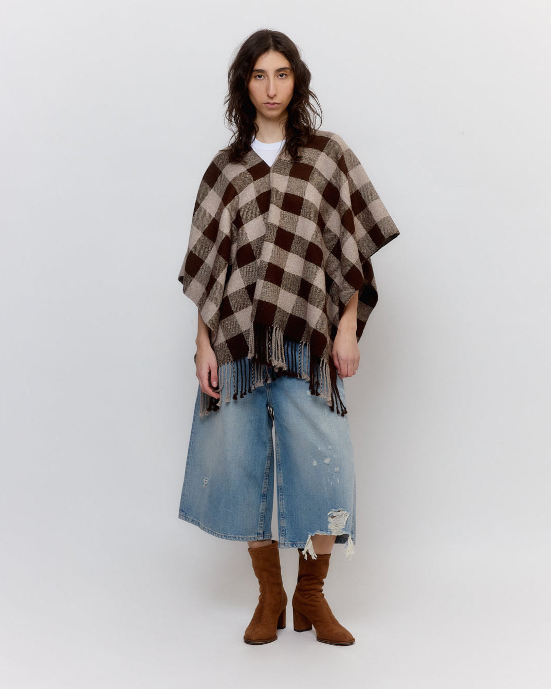 PONCHO CUADROS / Chocolate + Rosillo