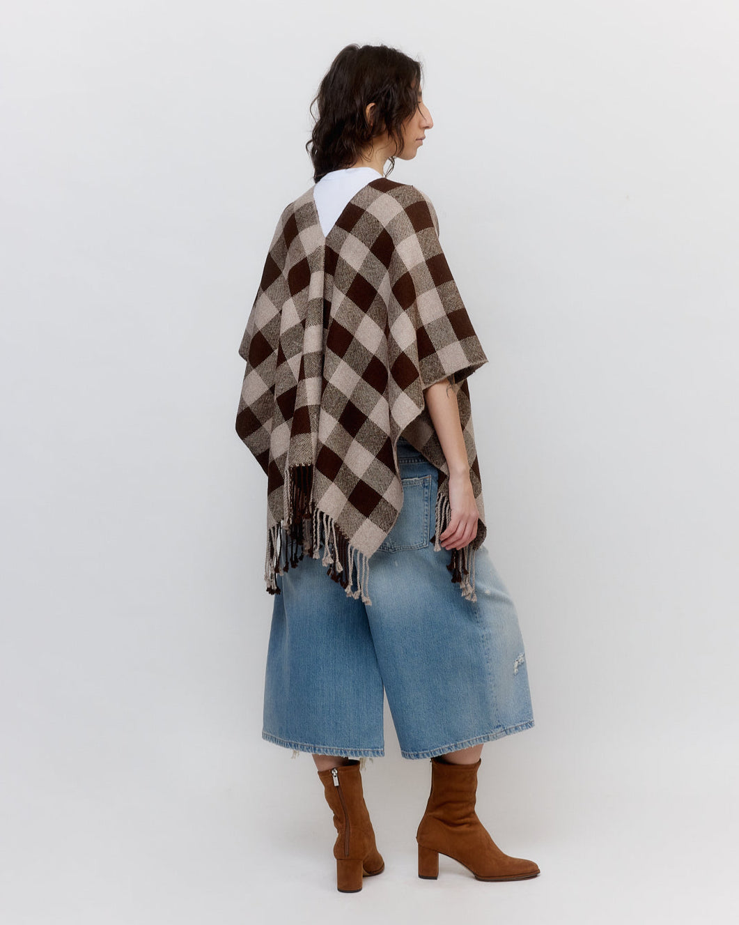 PONCHO CUADROS / Chocolate + Rosillo